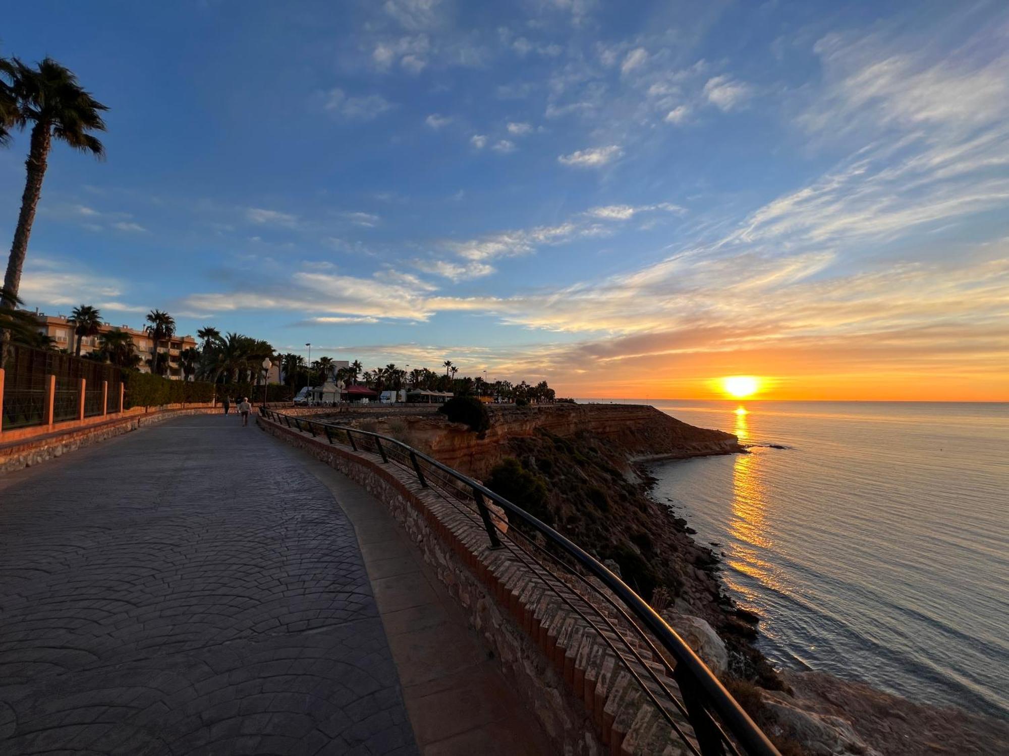 La Calma - One Bedroom Apartment By The Pool In Playa Flamenca Orihuela Bagian luar foto